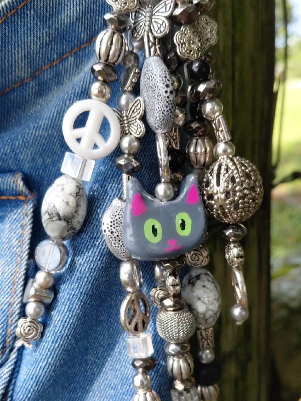 Handcrafted Cat keychain - Picture 4 of 7